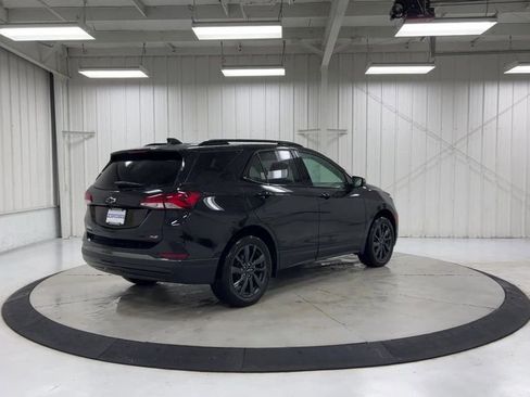 Used 2023 Chevrolet Equinox RS image 8