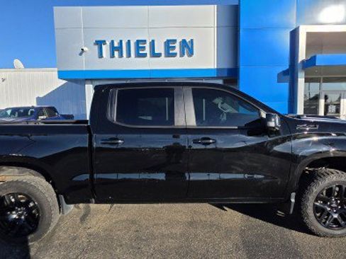 Certified 2022 Chevrolet Silverado 1500 LT Trail Boss w/ LT Trail Boss Premium Package AWD/4WD image 1