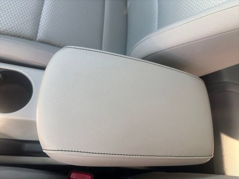 Used 2022 Kia Soul LX w/ Technology Package FWD image 32
