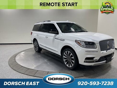 Used 2021 Lincoln Navigator Reserve image 3