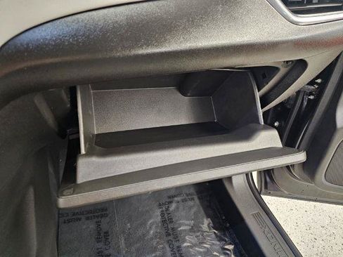 Used 2020 Chevrolet Equinox LS FWD image 27