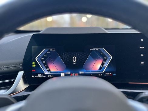 Certified 2025 BMW X1 xDrive28i w/ Technology Package image 23