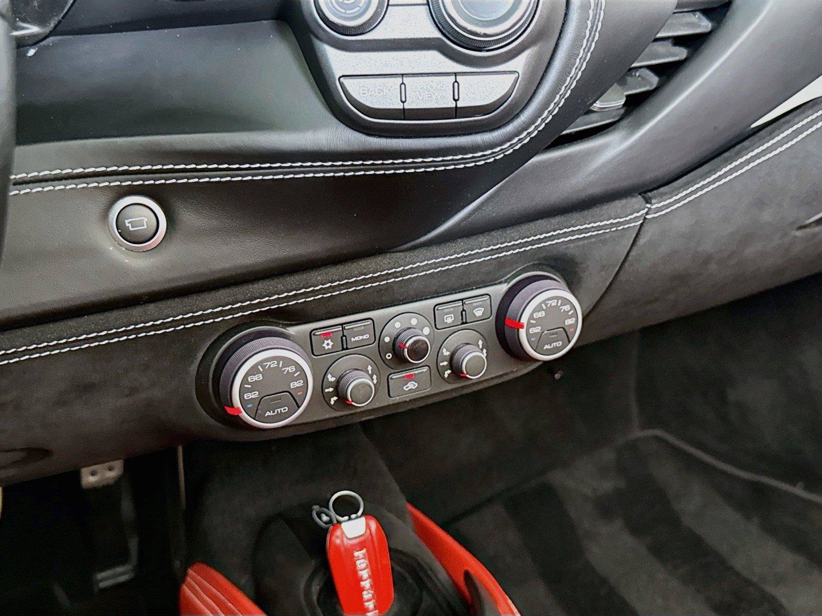 Used 2019 Ferrari 488 Spider RWD image 21