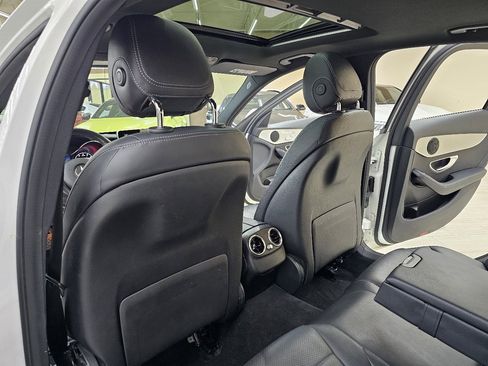 Used 2018 Mercedes-Benz C 300 Sedan w/ Premium Package image 26