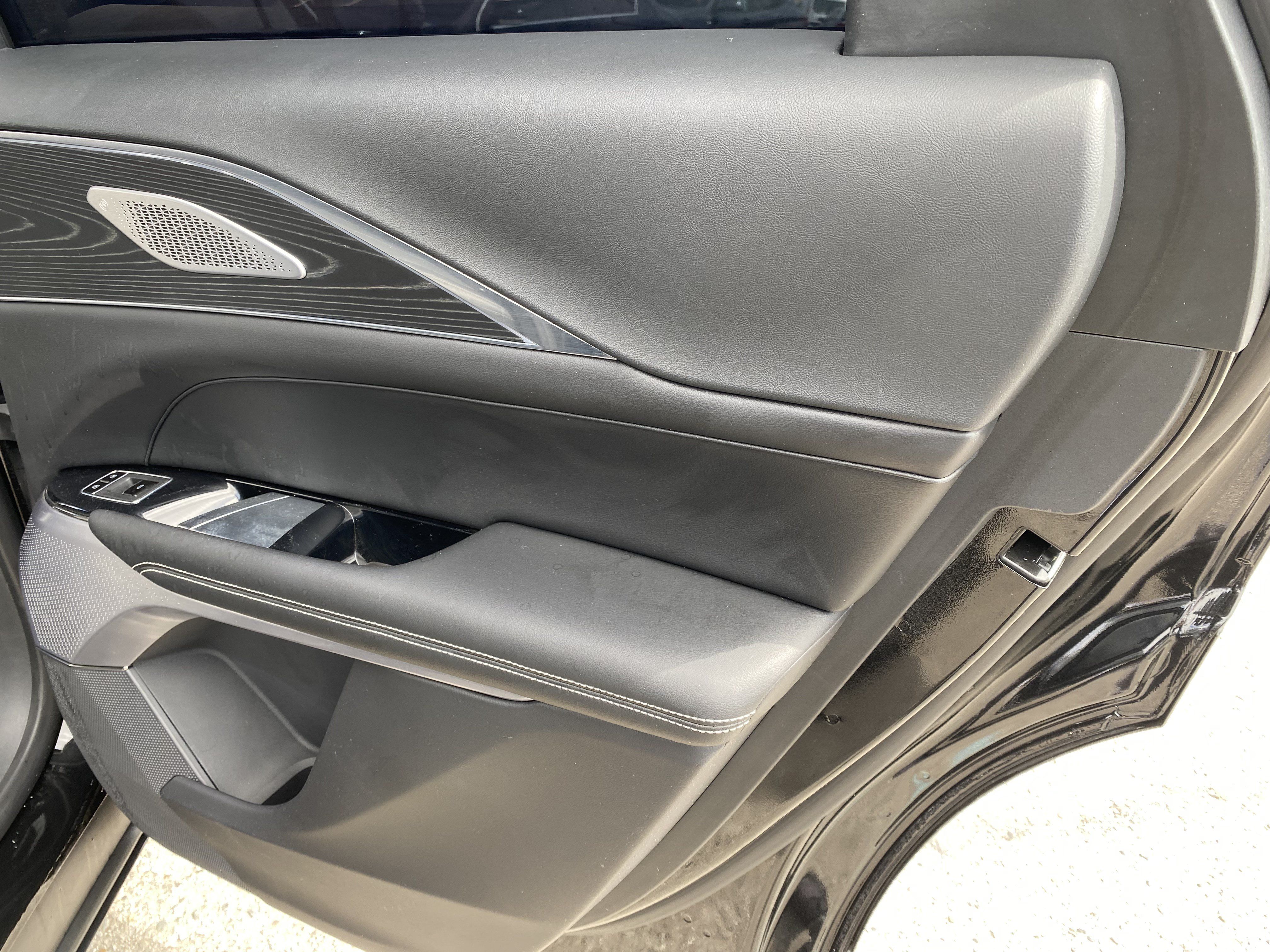Used 2024 Cadillac Lyriq Luxury RWD image 20