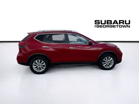Used 2017 Nissan Rogue SV FWD image 8