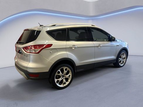 Used 2015 Ford Escape Titanium w/ Equipment Group 301A AWD/4WD image 8