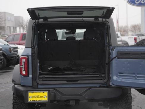 Used 2023 Ford Bronco Wildtrak image 30