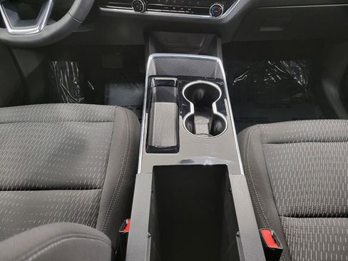 Used 2025 Chevrolet Equinox LT image 17