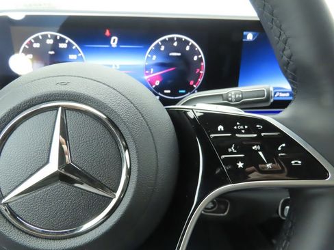 New 2026 Mercedes-Benz GLE 350 4MATIC image 12