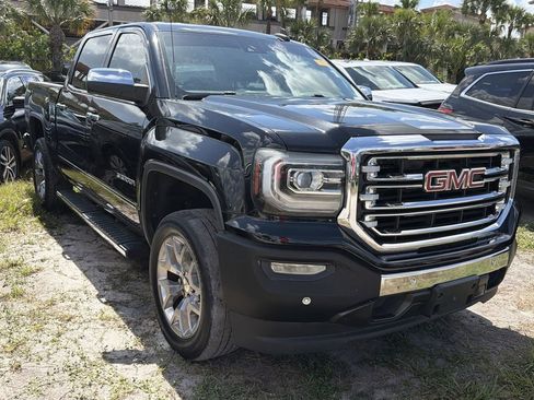 Used 2018 GMC Sierra 1500 SLT w/ Enhanced Driver Alert Package RWD image 1