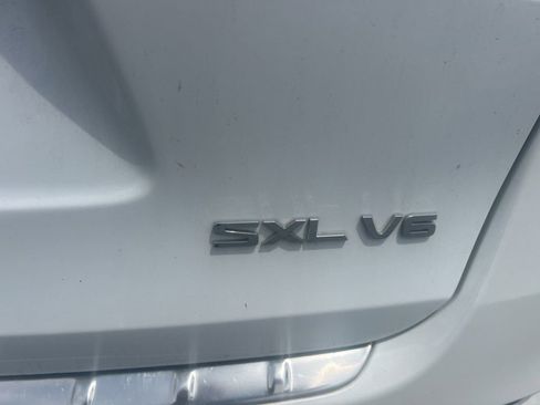 Used 2018 Kia Sorento SX FWD image 5