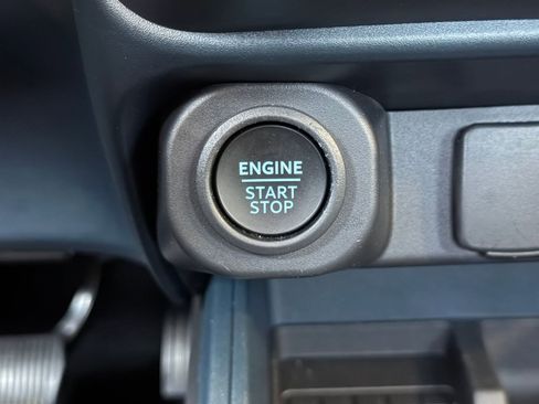 Certified 2025 Ford Maverick Lobo image 28