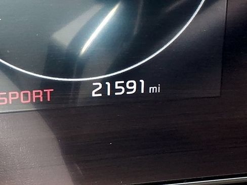 Used 2023 Kia Niro Wind w/ Wind Preserve Package FWD image 19