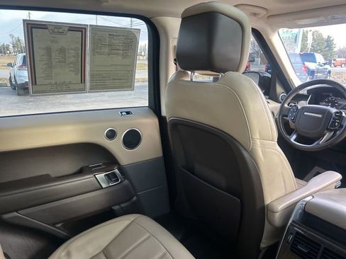 Used 2018 Land Rover Range Rover Sport HSE image 36