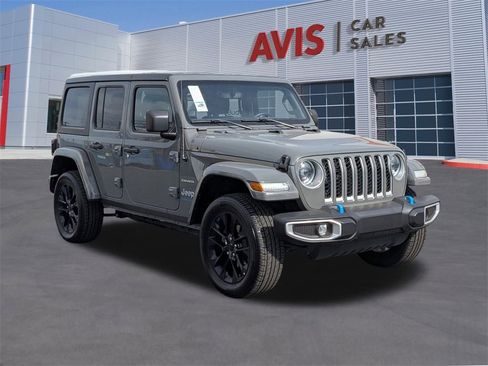 Used 2023 Jeep Wrangler Unlimited Sahara image 3