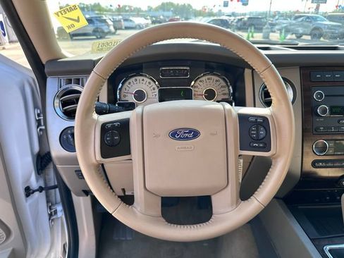 Used 2014 Ford Expedition EL XLT w/ Equipment Group 202A AWD/4WD image 20