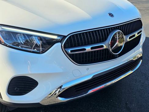 New 2026 Mercedes-Benz GLC 300 4MATIC image 3