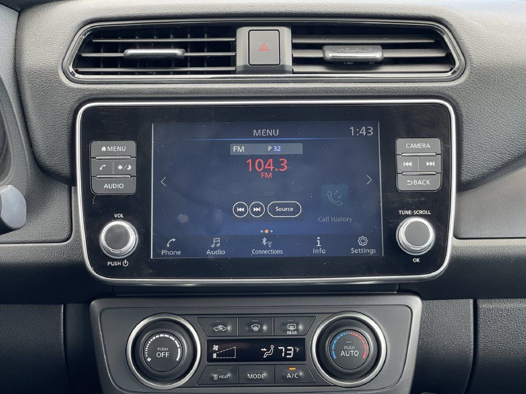 Used 2025 Nissan Leaf S FWD image 30