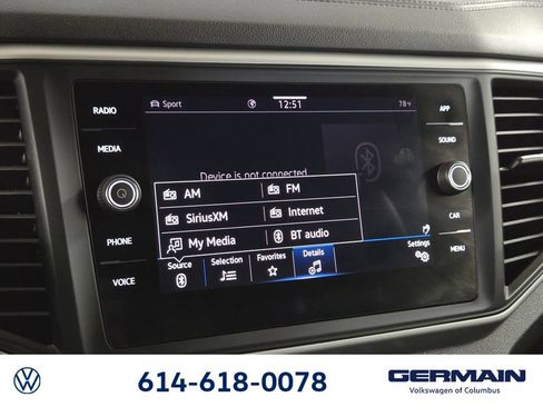 Used 2021 Volkswagen Atlas Cross Sport SE AWD/4WD image 25