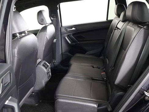 Used 2020 Volkswagen Tiguan SE R-Line FWD image 35