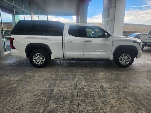 Used 2023 Toyota Tundra SR5 w/ SR5 Premium Package AWD/4WD image 9