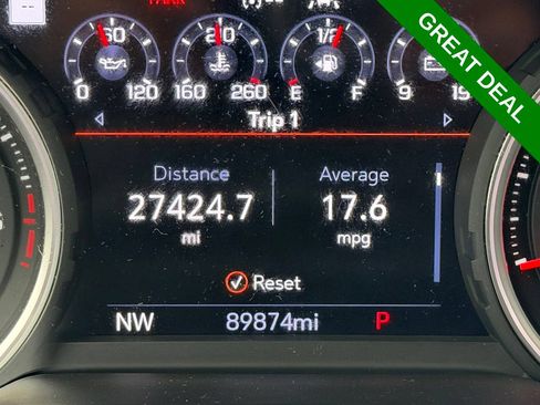 Used 2021 Chevrolet Suburban Premier w/ Texas Edition RWD image 19