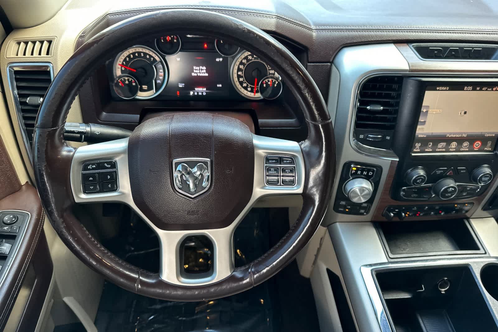 Used 2014 RAM 1500 Laramie w/ Convenience Group AWD/4WD image 14