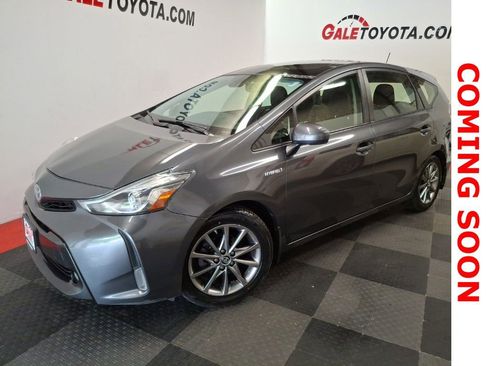 Used 2017 Toyota Prius V Five w/ Advanced Technology Package FWD image 1
