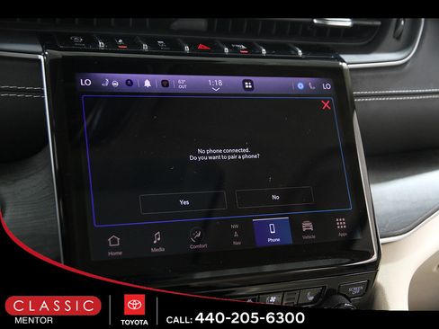 Used 2022 Jeep Grand Cherokee Limited w/ Luxury Tech Group II AWD/4WD image 13
