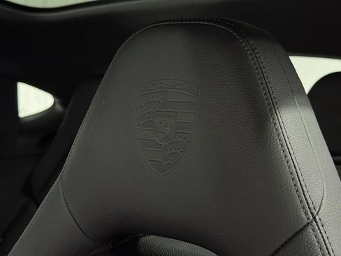 Used 2023 Porsche Panamera 4 Platinum Edition AWD/4WD image 20