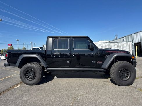 Used 2021 Jeep Gladiator Rubicon AWD/4WD image 4