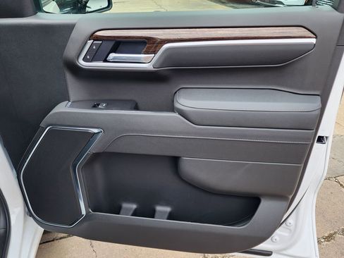 New 2026 GMC Sierra 1500 Elevation image 37