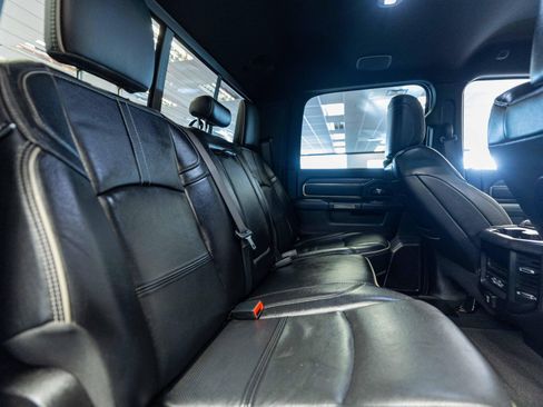 Used 2022 RAM 2500 Limited AWD/4WD image 12