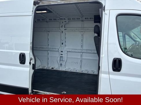 Used 2023 RAM ProMaster 2500 image 13