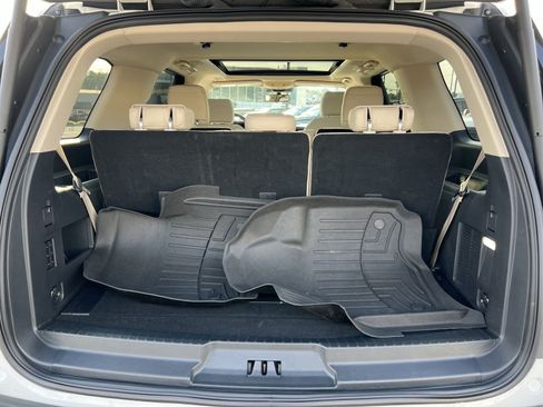 Used 2024 Ford Expedition Platinum AWD/4WD image 35