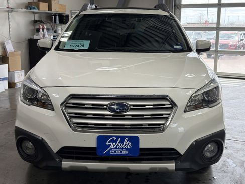 Used 2017 Subaru Outback 2.5i Limited AWD/4WD image 2