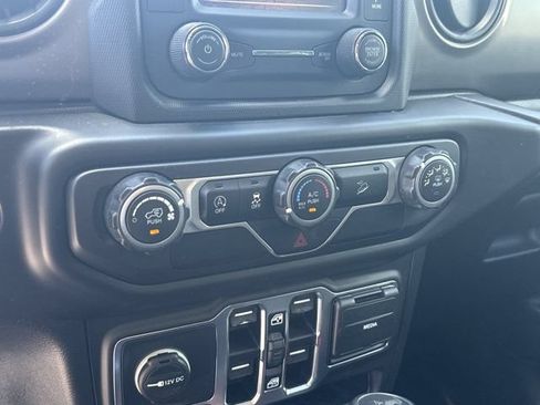 Used 2020 Jeep Wrangler Unlimited Sport S AWD/4WD image 30
