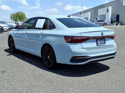 Certified 2026 Volkswagen Jetta SE w/ Black Wheel Package FWD image 5