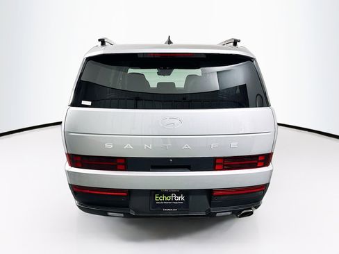Used 2025 Hyundai Santa Fe SEL image 7