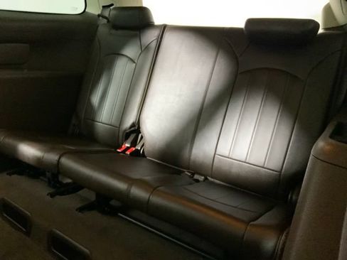 Used 2014 Buick Enclave Leather FWD image 34