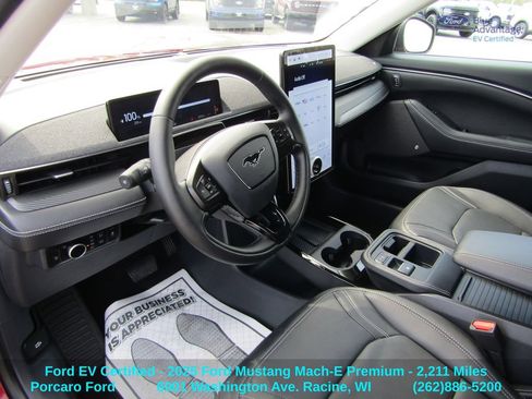 Certified 2025 Ford Mustang Mach-E Premium AWD/4WD image 7