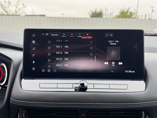 Used 2026 Nissan Rogue SL FWD image 15