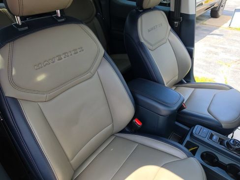 Used 2025 Ford Maverick Lariat AWD/4WD image 25