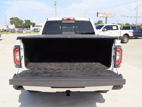 Used 2017 GMC Sierra 1500 SLT AWD/4WD image 26