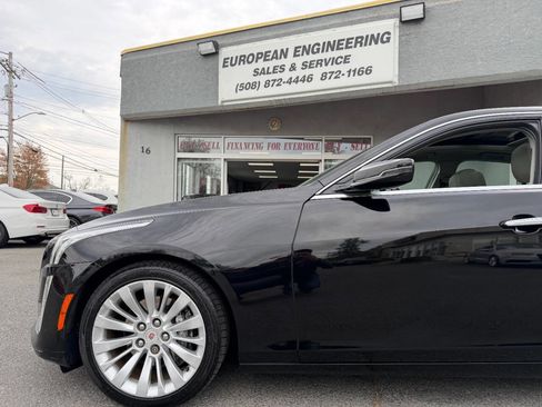 Used 2014 Cadillac CTS Luxury AWD/4WD image 9