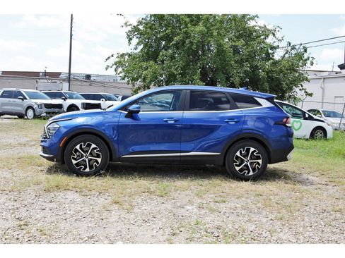Certified 2024 Kia Sportage EX FWD image 6