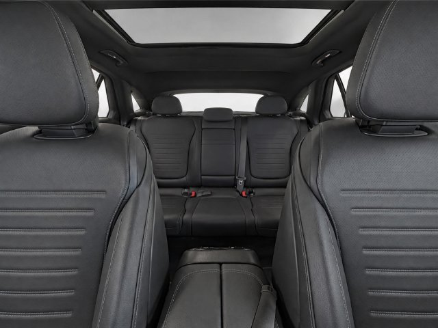 Used 2024 Mercedes-Benz GLC 300 4MATIC image 22
