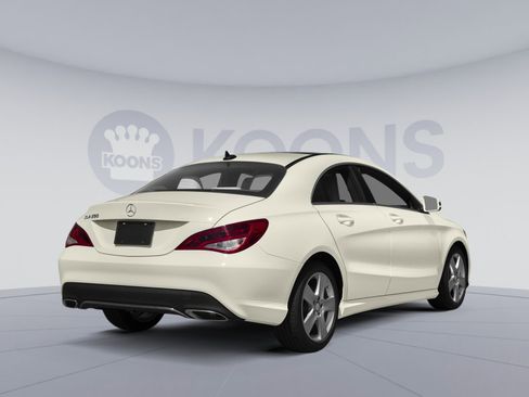 Used 2019 Mercedes-Benz CLA 250 4MATIC image 2