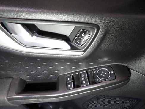 Used 2020 Ford Escape SE AWD/4WD image 9